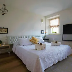 Privatunterkunft In Casa, Verona