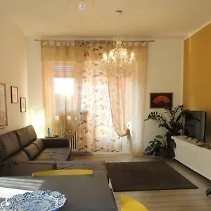 Residenza Arusnati Apartamento